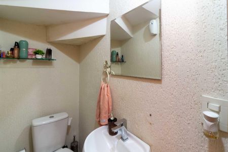 Casa de condomínio à venda com 77m², 3 quartos e 2 vagas Casa de condomínio à venda com 77m², 3 quartos e 2 vagasLavabo