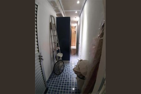 Casa à venda com 154m², 3 quartos e 4 vagas