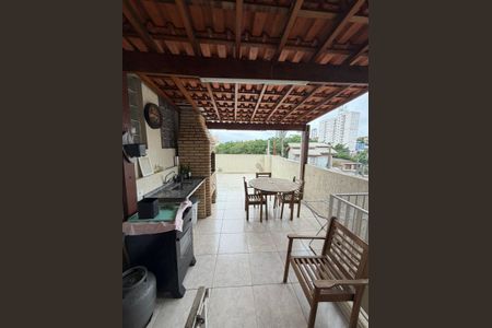 Casa à venda com 68m², 2 quartos e 2 vagas Casa à venda com 68m², 2 quartos e 2 vagasÁrea externa