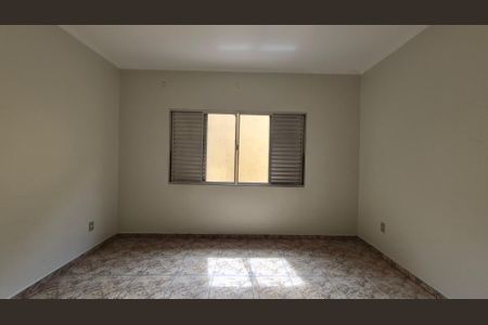 Casa para alugar com 150m², 3 quartos e sem vagaQuarto 2