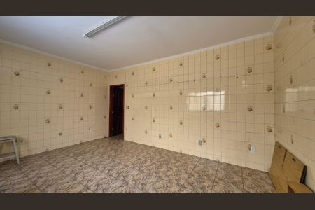 Casa para alugar com 150m², 3 quartos e sem vagaCozinha 