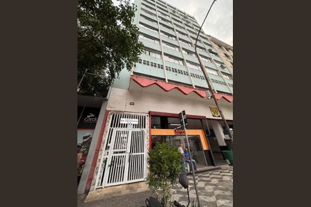 Studio à venda com 36m², 1 quarto e sem vaga Studio à venda com 36m², 1 quarto e sem vagaFachada