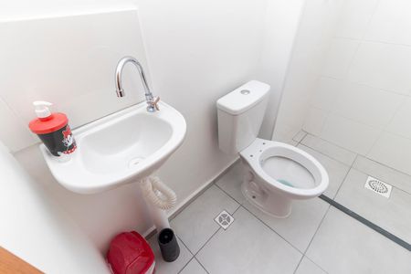 Apartamento para alugar com 58m², 2 quartos e 1 vaga Apartamento para alugar com 58m², 2 quartos e 1 vagaBanheiro