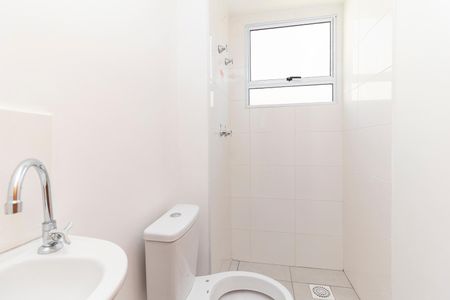 Apartamento para alugar com 58m², 2 quartos e 1 vaga Apartamento para alugar com 58m², 2 quartos e 1 vagaBanheiro