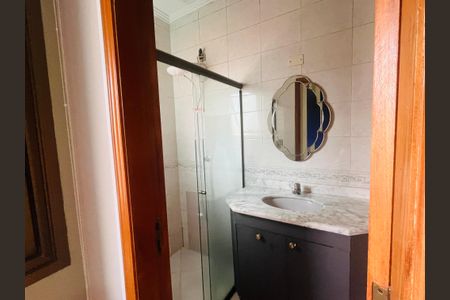 Casa à venda com 286m², 3 quartos e 5 vagasBanheiro
