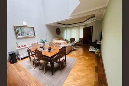 Sala de casa à venda com 3 quartos, 286m² em Baeta Neves, São Bernardo do Campo