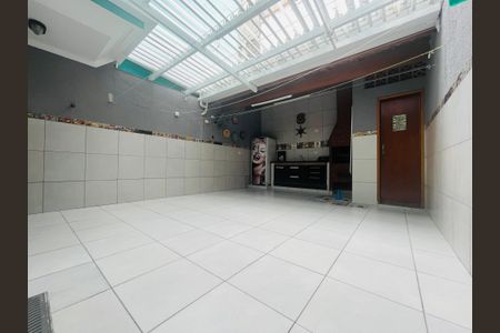 Casa à venda com 286m², 3 quartos e 5 vagasÁrea externa