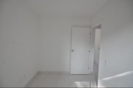 Quarto 2 de apartamento para alugar com 2 quartos, 34m² em Jardim Recanto Verde, São Paulo