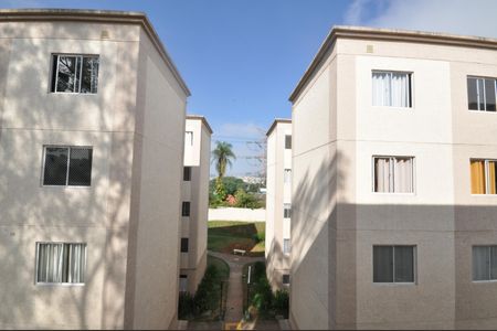 Vista da Sala de apartamento para alugar com 2 quartos, 34m² em Jardim Recanto Verde, São Paulo