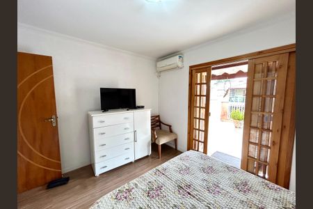 Casa à venda com 151m², 3 quartos e 2 vagasQuarto 1