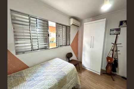 Casa à venda com 151m², 3 quartos e 2 vagasQuarto 2