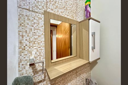 Casa à venda com 151m², 3 quartos e 2 vagasBanheiro 2