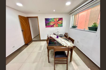 Casa à venda com 151m², 3 quartos e 2 vagasCozinha