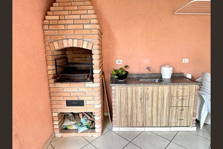 Casa à venda com 151m², 3 quartos e 2 vagasQuintal