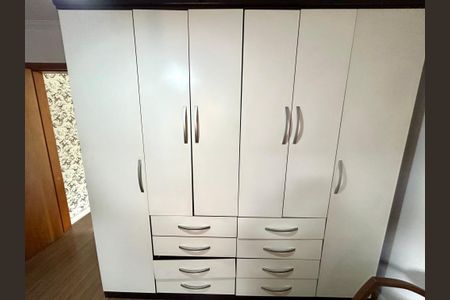 Casa à venda com 151m², 3 quartos e 2 vagasQuarto 2