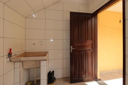 Casa para alugar com 60m², 1 quarto e sem vagaÁrea de Serviço