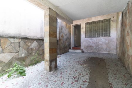 Casa à venda com 75m², 2 quartos e 1 vagaGaragem 