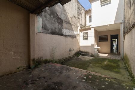 Casa à venda com 75m², 2 quartos e 1 vagaQuintal 