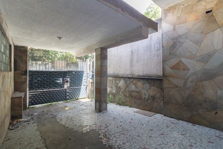 Casa à venda com 75m², 2 quartos e 1 vagaGaragem 