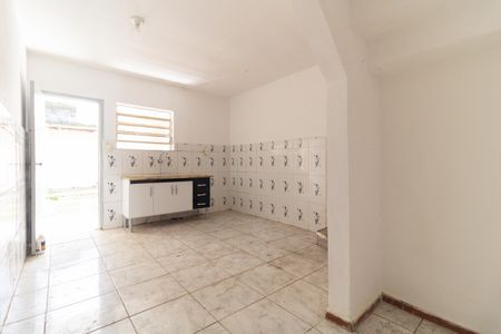 Casa à venda com 75m², 2 quartos e 1 vagaCozinha 