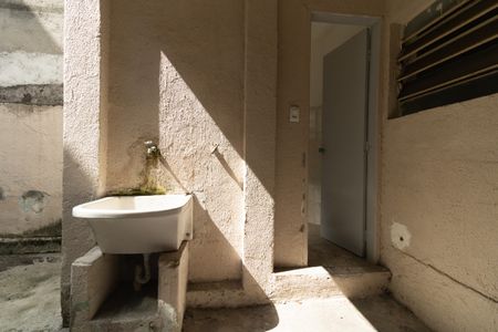 Casa à venda com 75m², 2 quartos e 1 vagaLavanderia 