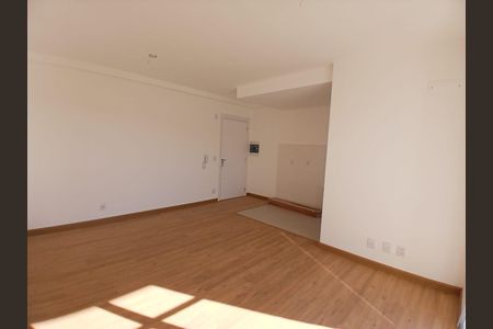 Apartamento para alugar com 62m², 2 quartos e 1 vagaSala / Cozinha 