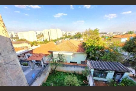 Casa à venda com 167m², 3 quartos e 2 vagas