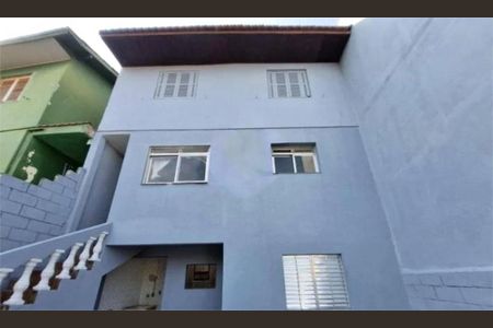 Casa à venda com 167m², 3 quartos e 2 vagas