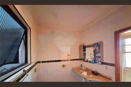 Casa à venda com 3 quartos, 167m² em Jardim Alvorada (Zona Oeste), São Paulo