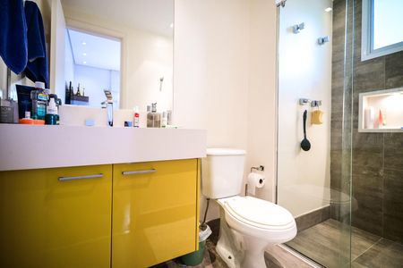 Apartamento à venda com 87m², 2 quartos e 1 vagaBanheiro Suíte 2