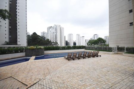 Apartamento à venda com 87m², 2 quartos e 1 vagaPiscina 2