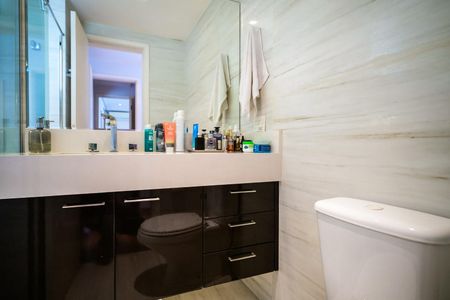 Apartamento à venda com 87m², 2 quartos e 1 vagaBanheiro Suíte 1