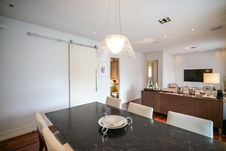 Sala de apartamento à venda com 2 quartos, 87m² em Vila Andrade, São Paulo