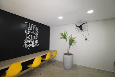 Apartamento à venda com 42m², 2 quartos e 1 vagaÁrea Comum