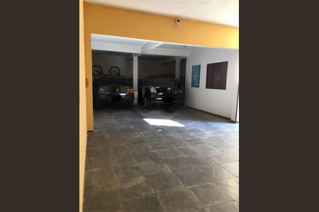 Casa à venda com 3 quartos, 218m² em Vila Morse, São Paulo