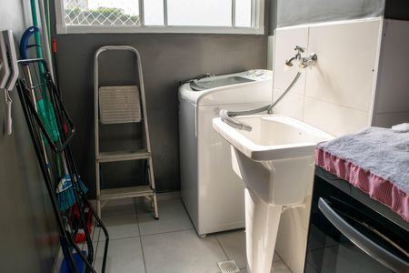 Apartamento à venda com 42m², 2 quartos e sem vaga Apartamento à venda com 42m², 2 quartos e sem vagaCozinha e Área de Serviço