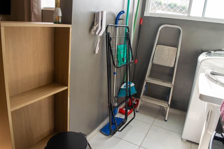 Apartamento à venda com 42m², 2 quartos e sem vaga Apartamento à venda com 42m², 2 quartos e sem vagaCozinha e Área de Serviço