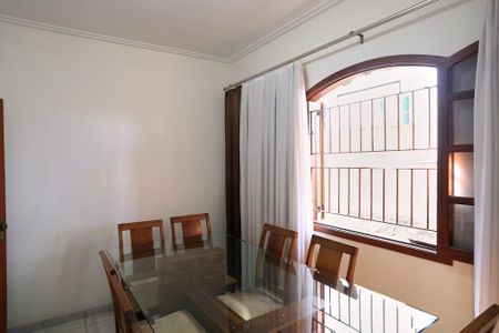 Casa à venda com 360m², 2 quartos e 3 vagasSala de Jantar