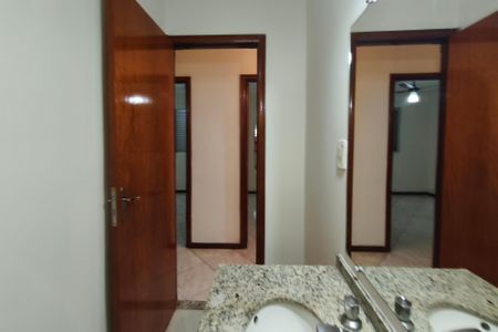 Apartamento para alugar com 75m², 3 quartos e 1 vaga Apartamento para alugar com 75m², 3 quartos e 1 vagaBanheiro