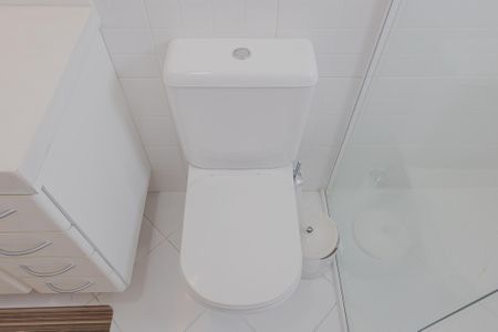 Apartamento à venda com 180m², 3 quartos e 2 vagas Apartamento à venda com 180m², 3 quartos e 2 vagasBanheiro da Suíte 1