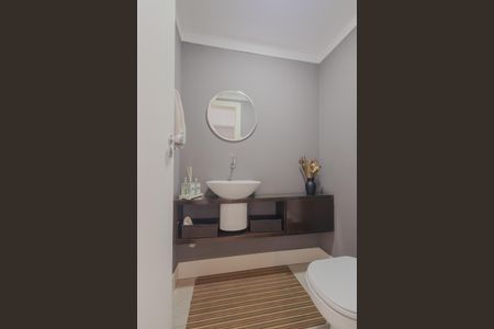 Apartamento à venda com 180m², 3 quartos e 2 vagas Apartamento à venda com 180m², 3 quartos e 2 vagasLavabo 2