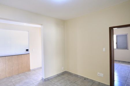 Sala de Jantar de casa para alugar com 3 quartos, 120m² em Sagrada Família, Belo Horizonte
