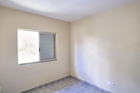 Casa para alugar com 120m², 3 quartos e sem vaga Casa para alugar com 120m², 3 quartos e sem vagaQuarto
