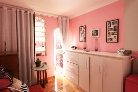 Casa à venda com 88m², 2 quartos e 1 vaga Casa à venda com 88m², 2 quartos e 1 vagaQuarto 1