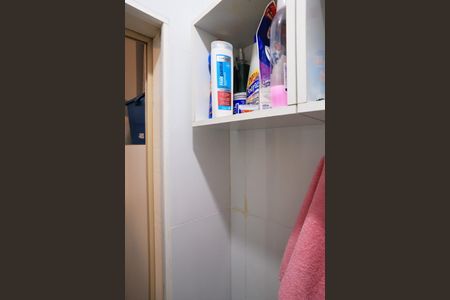 Casa à venda com 88m², 2 quartos e 1 vaga Casa à venda com 88m², 2 quartos e 1 vagaBanheiro de serviço