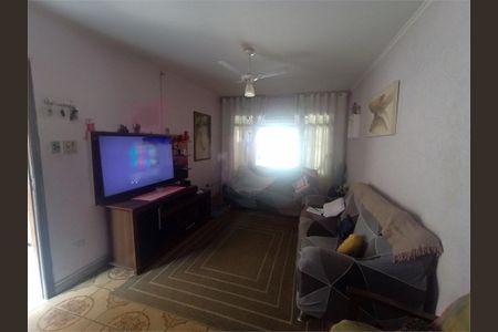 Casa à venda com 4 quartos, 150m² em Jardim Marisa, São Paulo