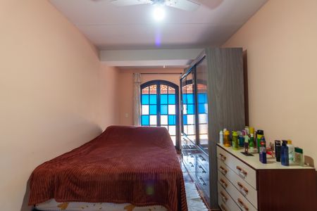 Casa à venda com 187m², 4 quartos e 2 vagasQuarto 2