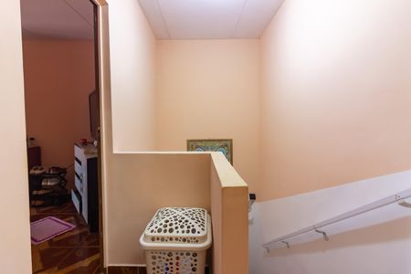 Casa à venda com 187m², 4 quartos e 2 vagasHall