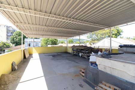 Terraço de casa para alugar com 3 quartos, 403m² em Praça Seca, Rio de Janeiro