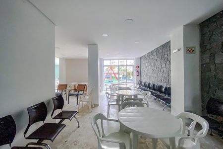 Apartamento para alugar com 65m², 2 quartos e 1 vagaÁrea comum